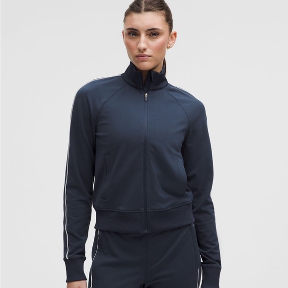 Lululemon Everlux Classic Fit Track Jacket size Xl - Picture 1 of 5